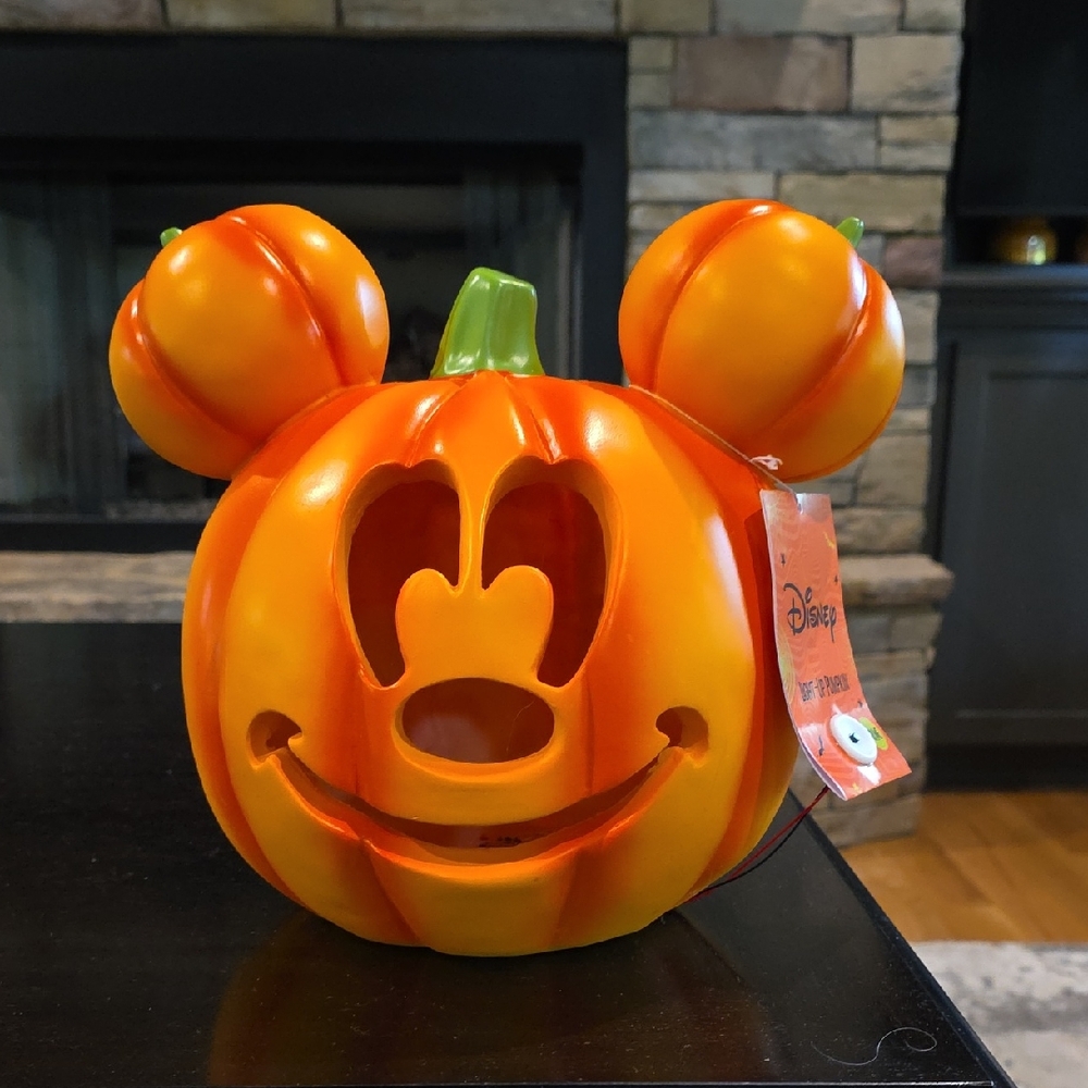Disney Mickey Mouse Pumpkin Decor